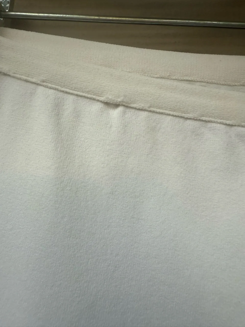 Alaia White Bermuda Leggings - Picture 3 of 12